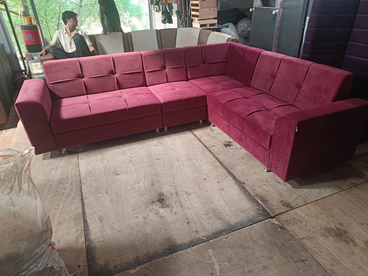 Piping corner sofa