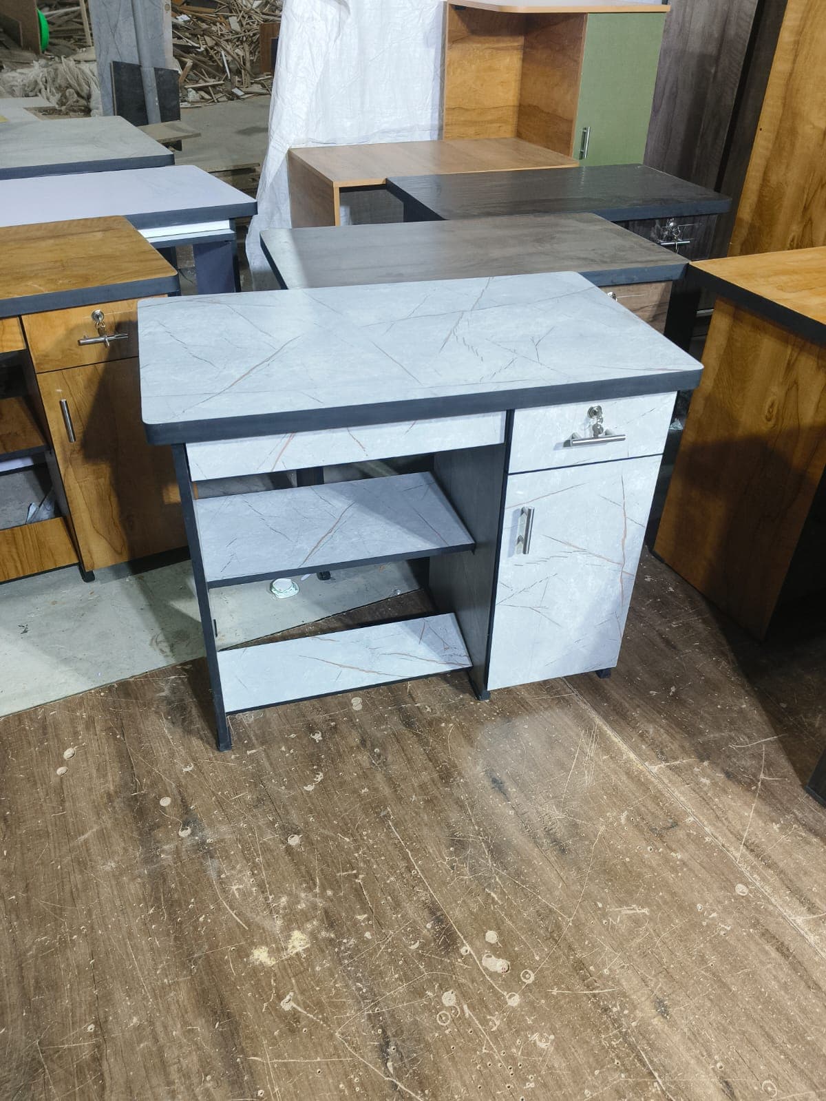 Computer table 36x21