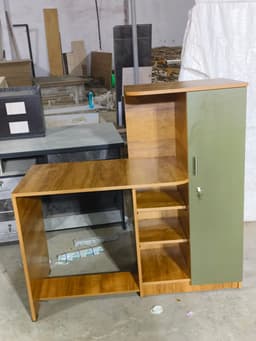 Green & golden coach wood