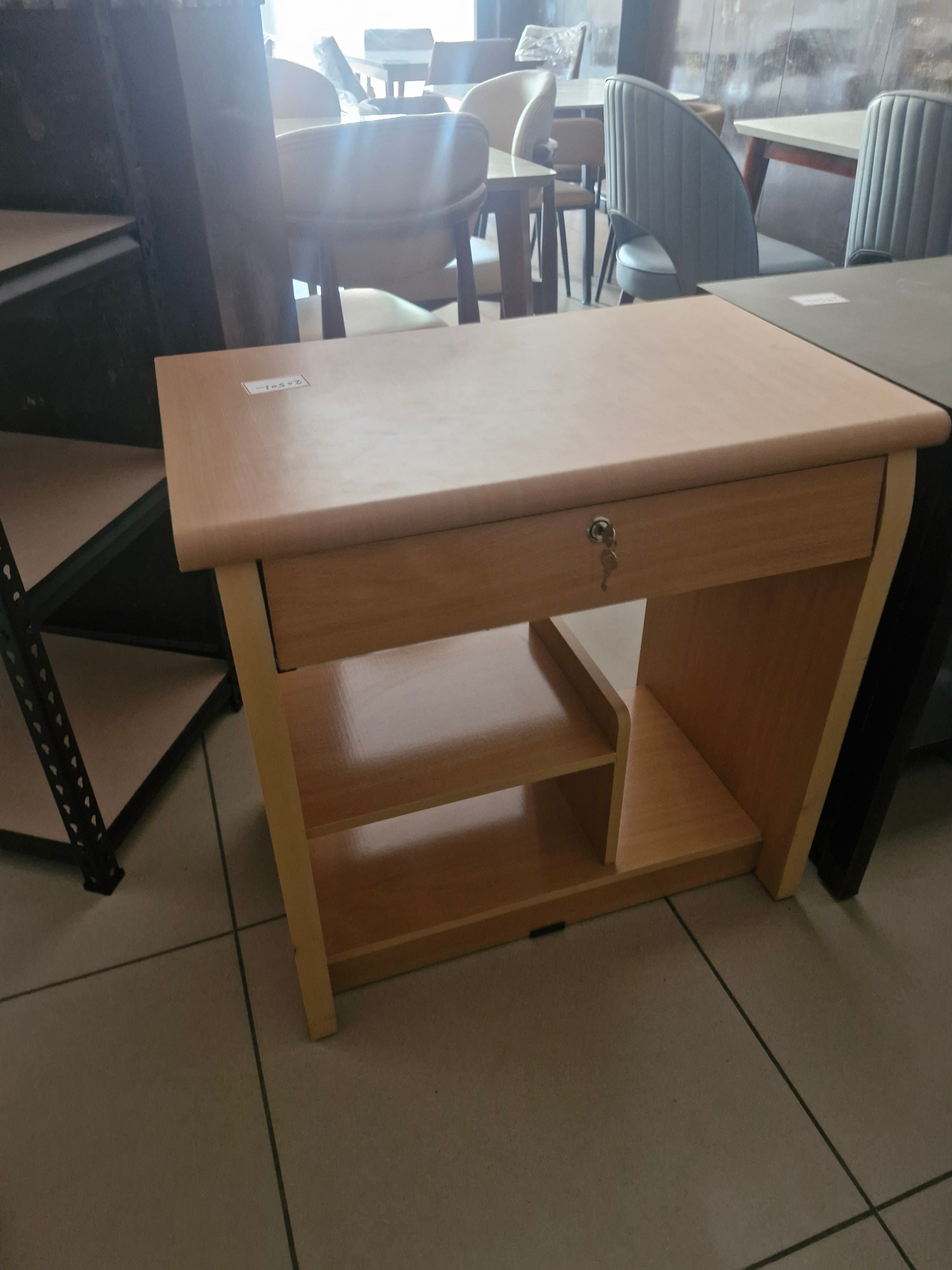 Computer table 30/18