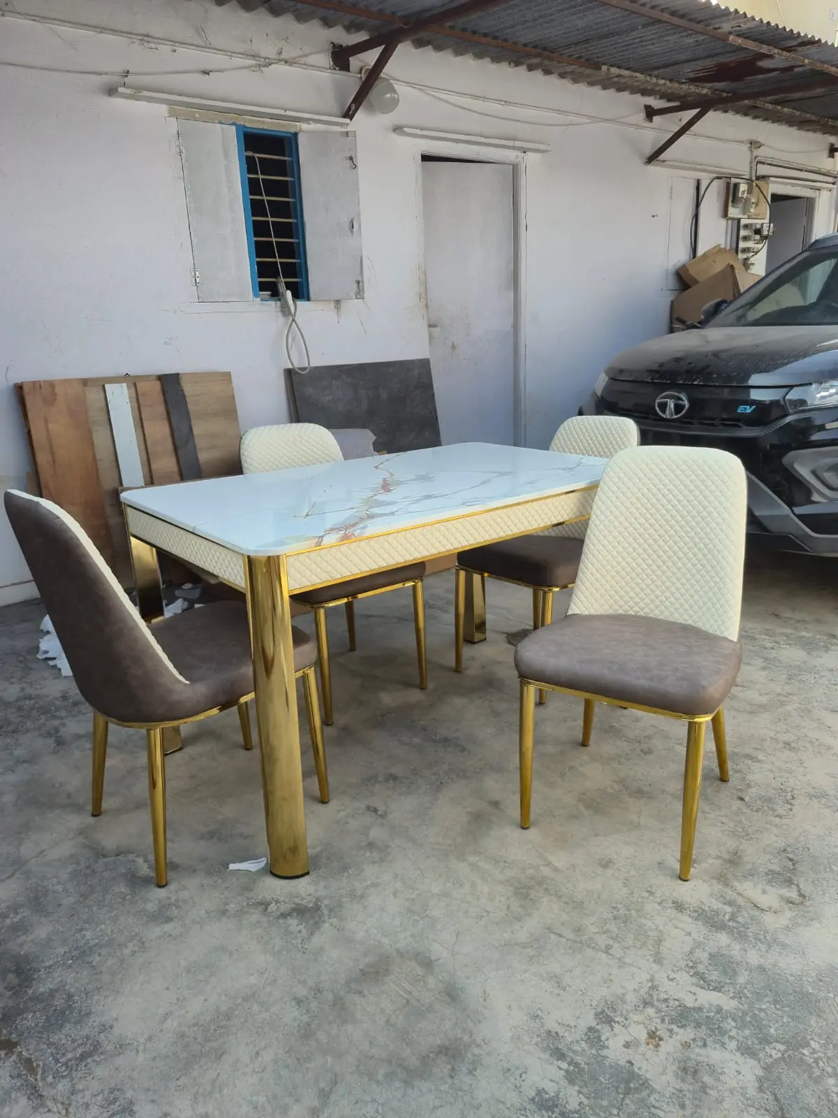 Dinning table imp golden frame