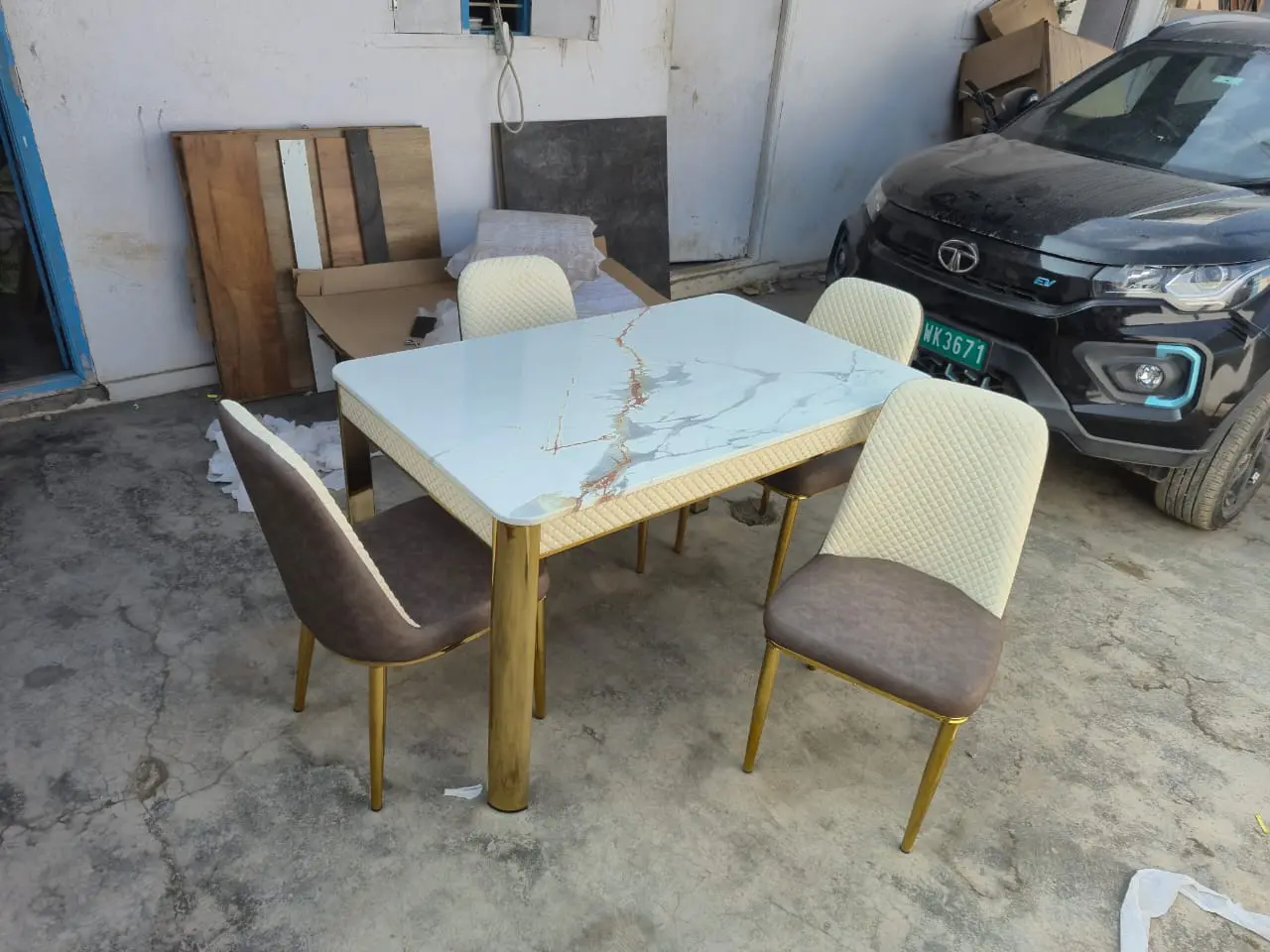 Dining table imp 4 seater golden leg blr