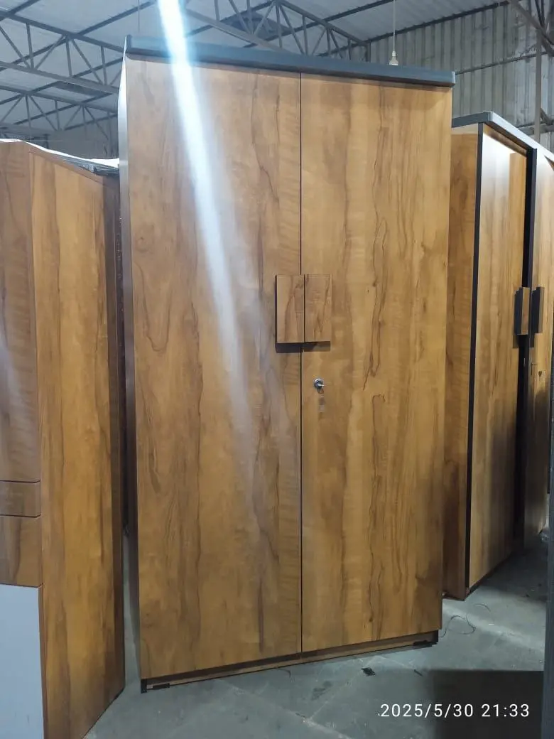 75x21x40 Wardrobe