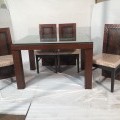 Dining table 4 seater saag wood