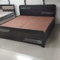 Plywood sunmika bed