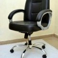 Low height office revolving chair