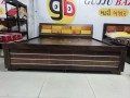 King size bed
